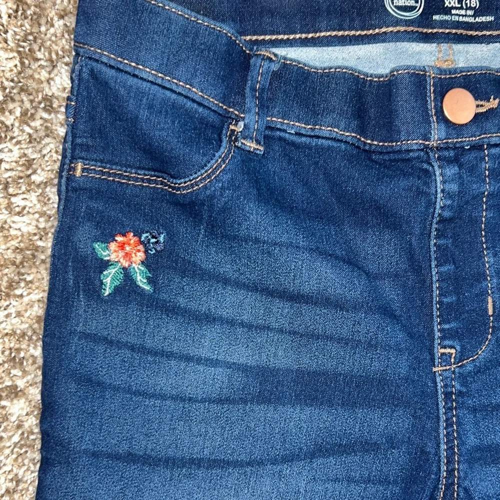 Wonder Nation Dark Blue Jeans with Floral Embroidery - Picture 5 of 6